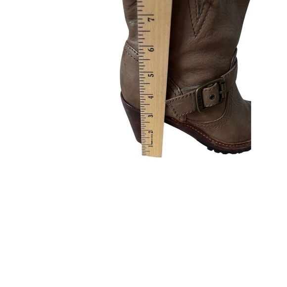 FRYE Lucy Engineer Boots Booties Taupe Brown Leather Size 7 Heel - Picture 4 of 16